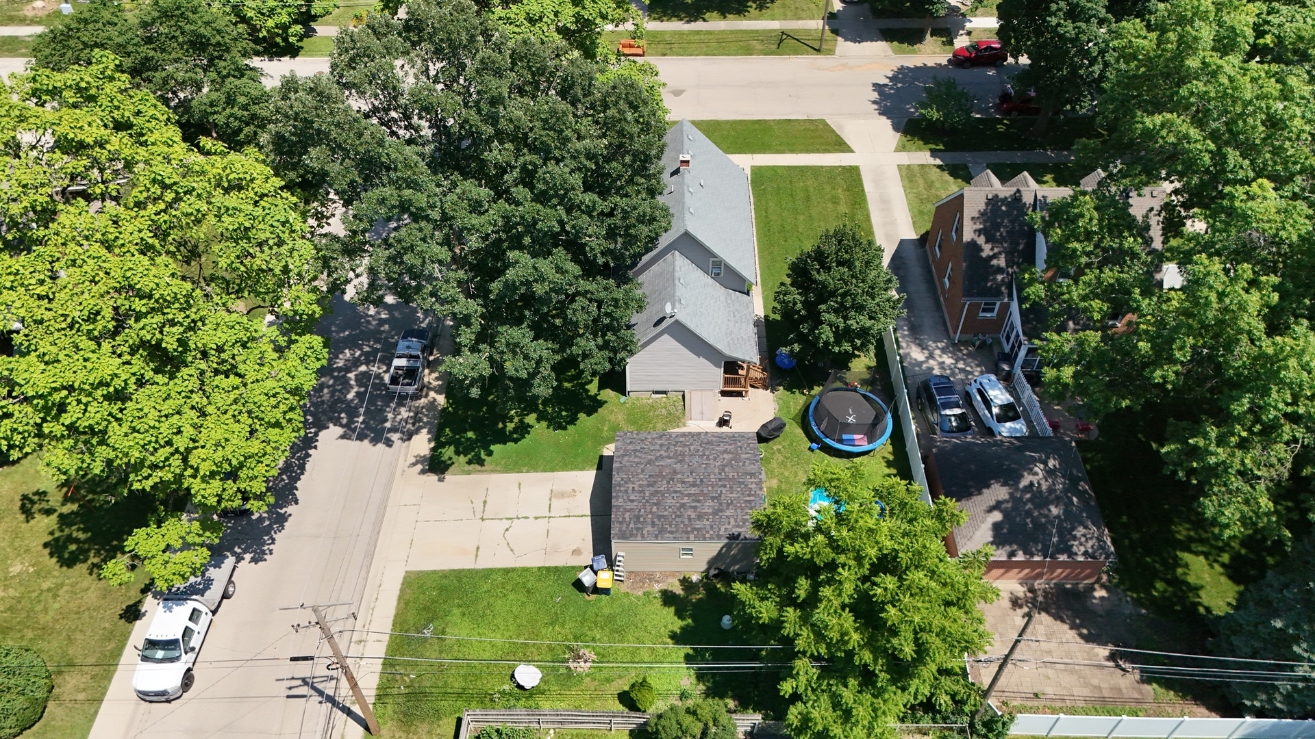 344 N Worth Avenue, Elgin, IL 60123 344 N Worth Avenue, Elgin, IL 60123