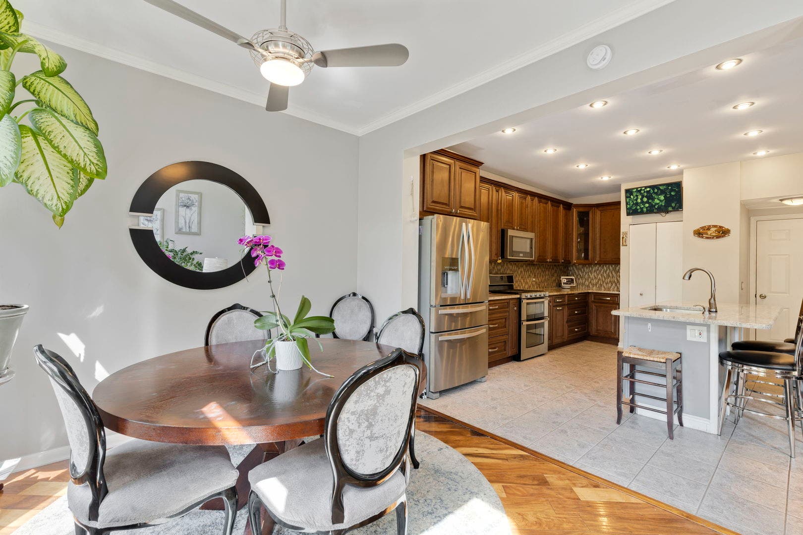 363 Aaron Lane, Bolingbrook, IL 60440 363 Aaron Lane, Bolingbrook, IL 60440