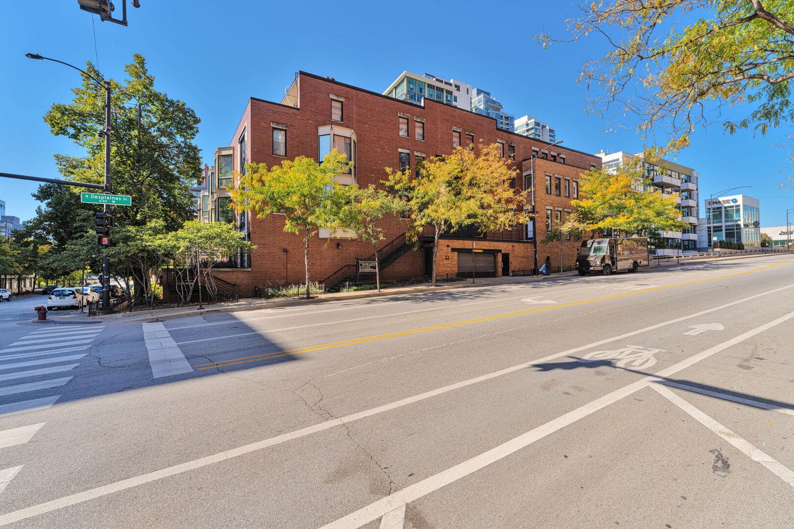 310 N Des Plaines Street, #A, Chicago, IL 60661 310 N Des Plaines Street, #A, Chicago, IL 60661