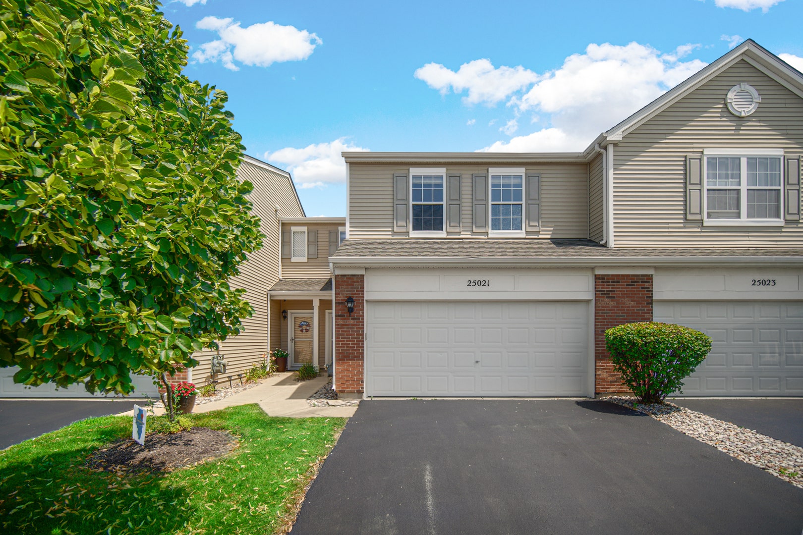 25021 Clare Circle, Manhattan, IL 60442