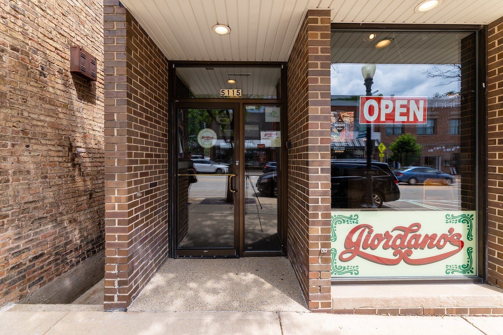 5115 Main Street, Downers Grove, IL 60515
