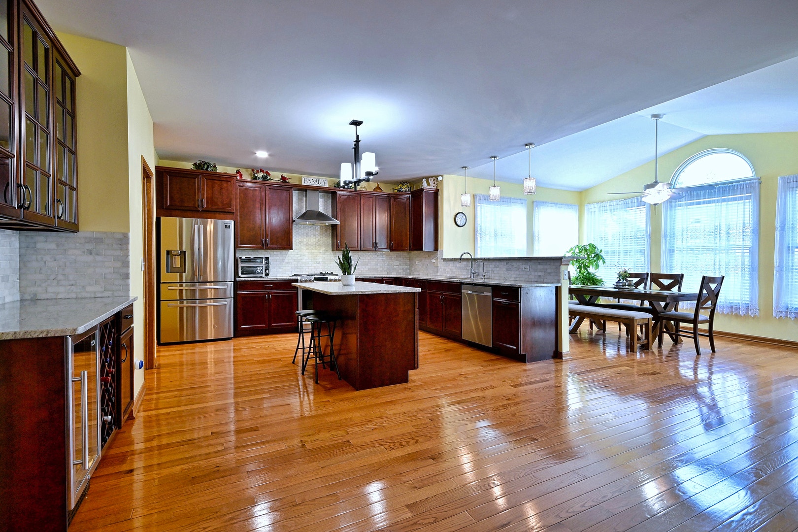 1452 Sage Drive, Bolingbrook, IL 60490 1452 Sage Drive, Bolingbrook, IL 60490