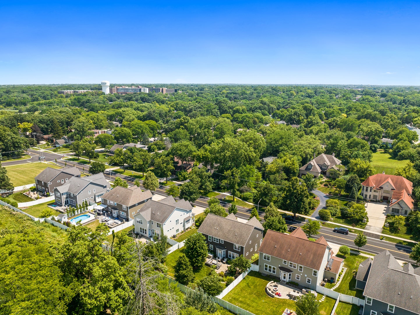 1354 35th Street, Downers Grove, IL 60515 1354 35th Street, Downers Grove, IL 60515
