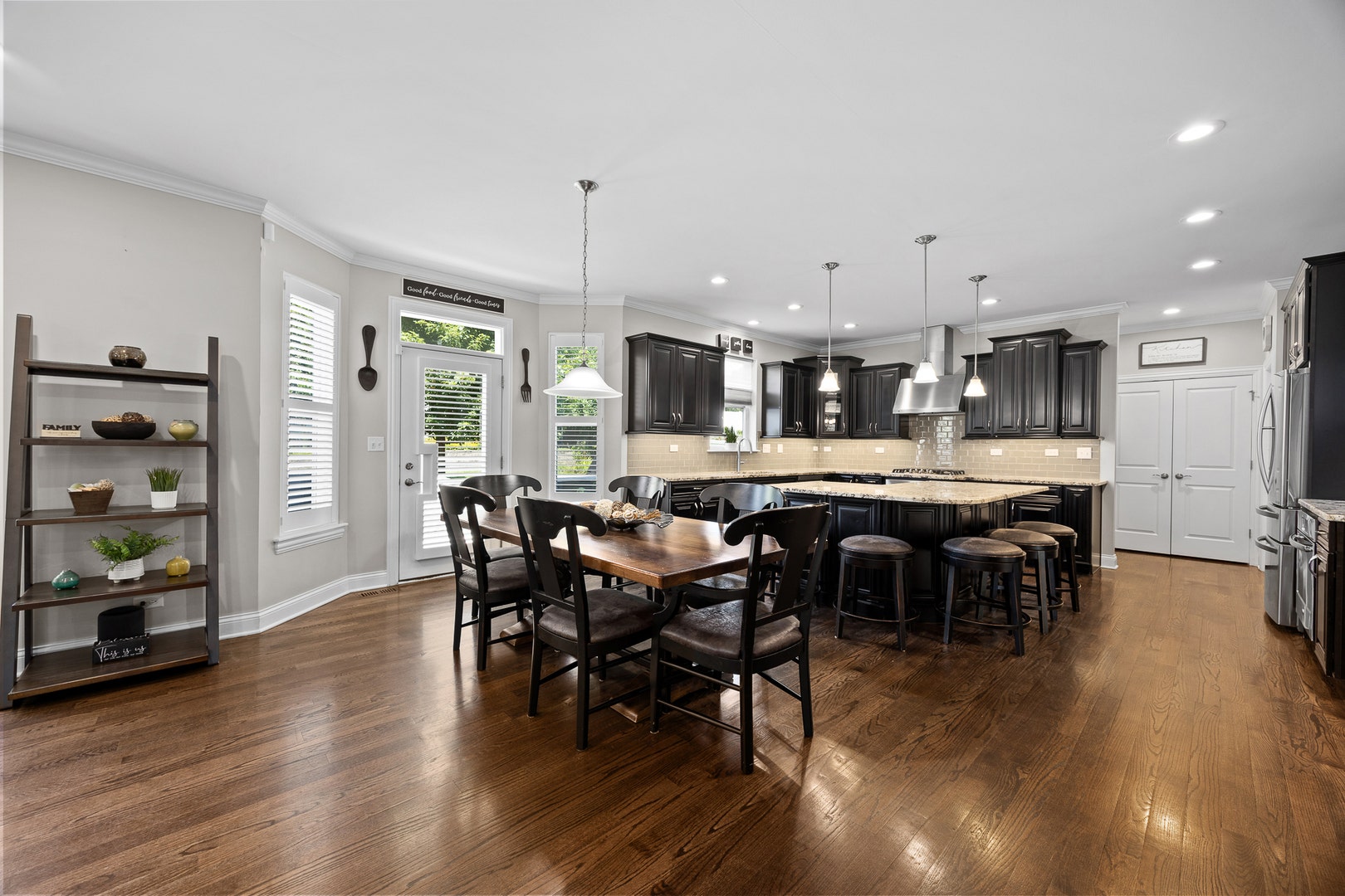 1354 35th Street, Downers Grove, IL 60515 1354 35th Street, Downers Grove, IL 60515
