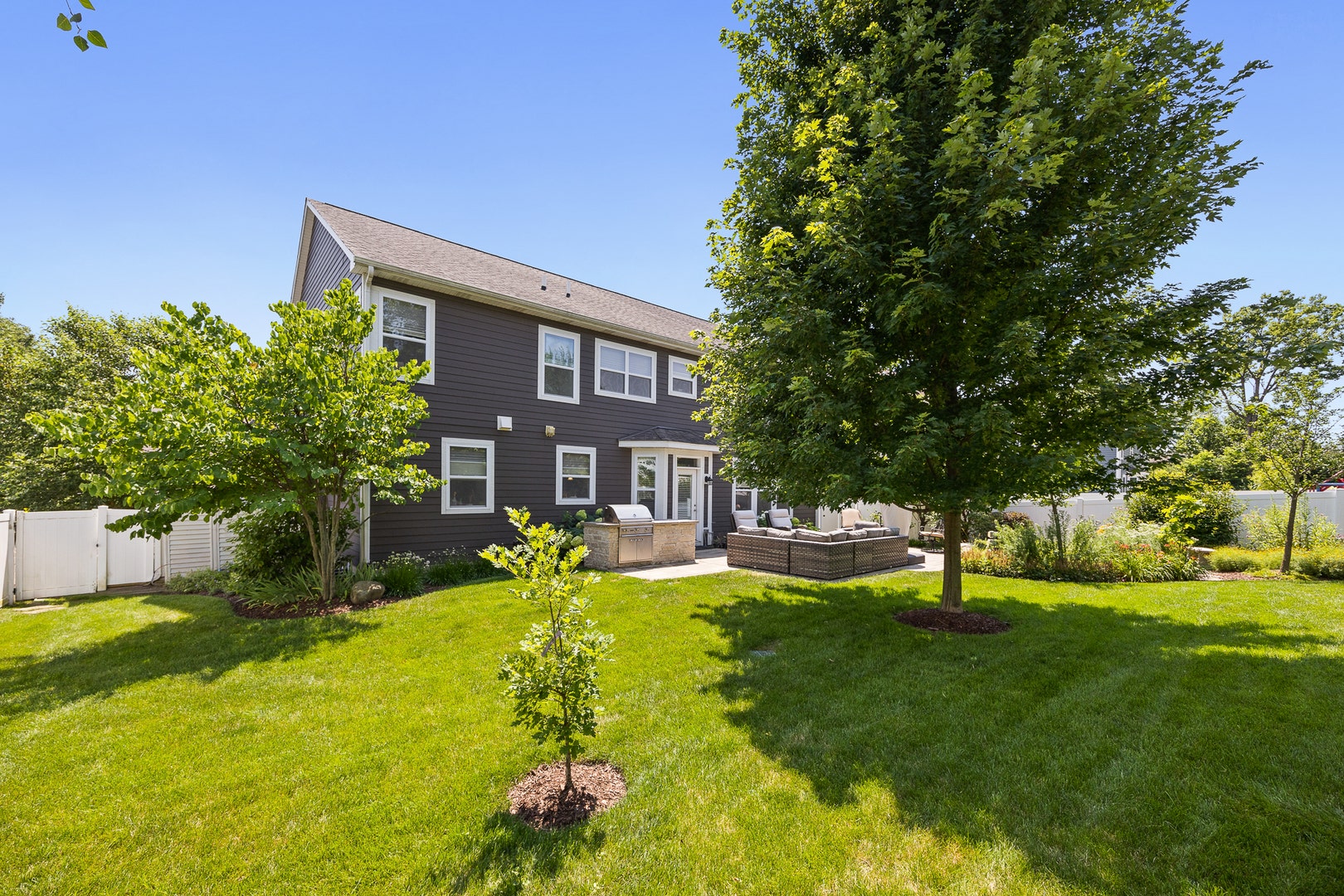 1354 35th Street, Downers Grove, IL 60515 1354 35th Street, Downers Grove, IL 60515