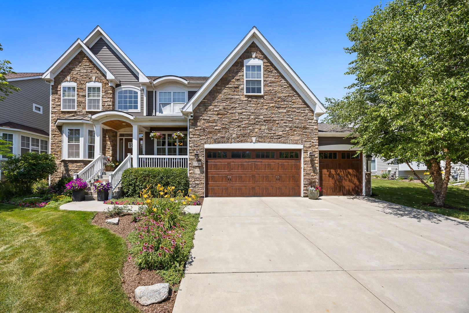 1354 35th Street, Downers Grove, IL 60515 1354 35th Street, Downers Grove, IL 60515
