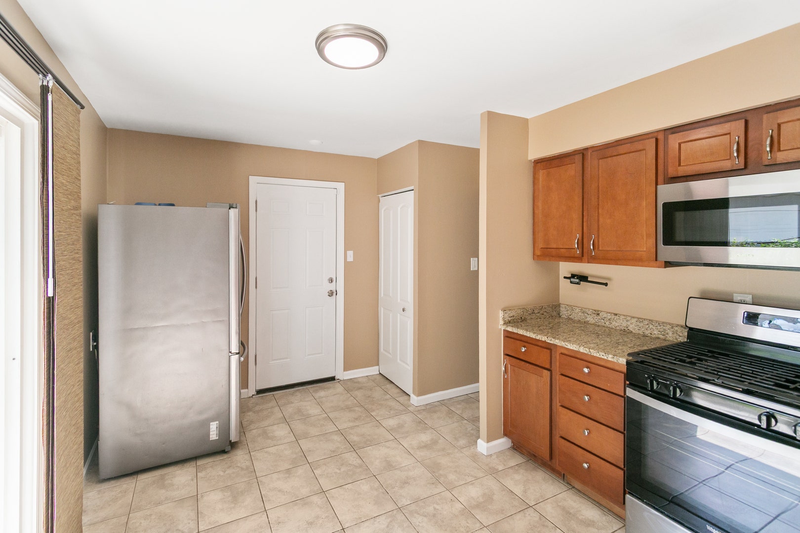 164 Galewood Drive, Bolingbrook, IL 60440 164 Galewood Drive, Bolingbrook, IL 60440