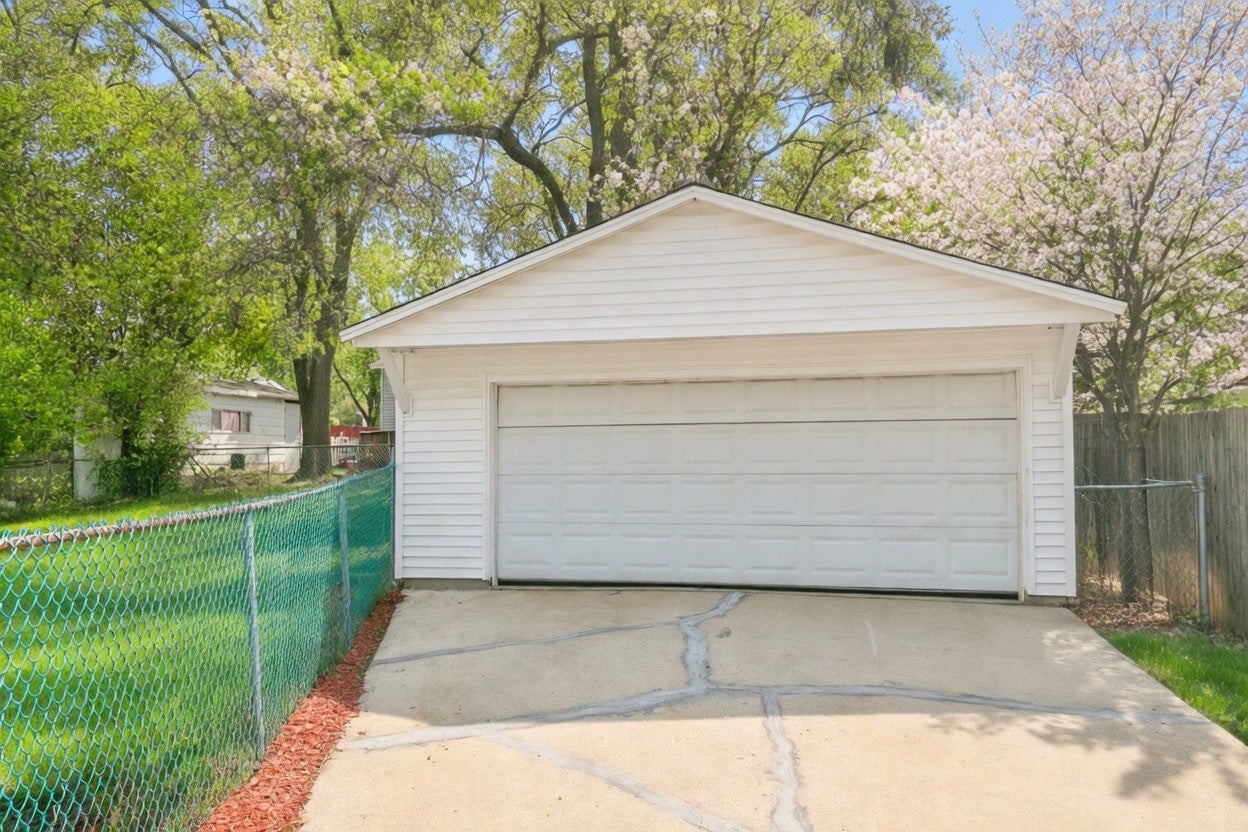 164 Galewood Drive, Bolingbrook, IL 60440 164 Galewood Drive, Bolingbrook, IL 60440