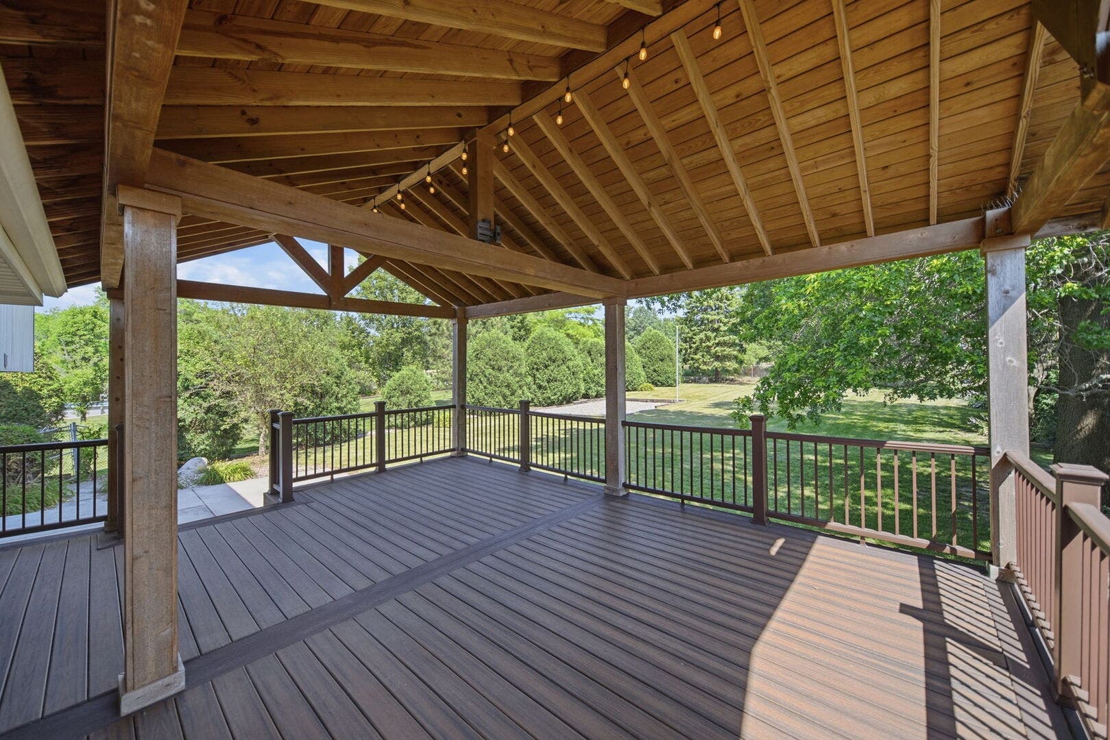14519 S Pine Grove Drive, Homer Glen, IL 60491