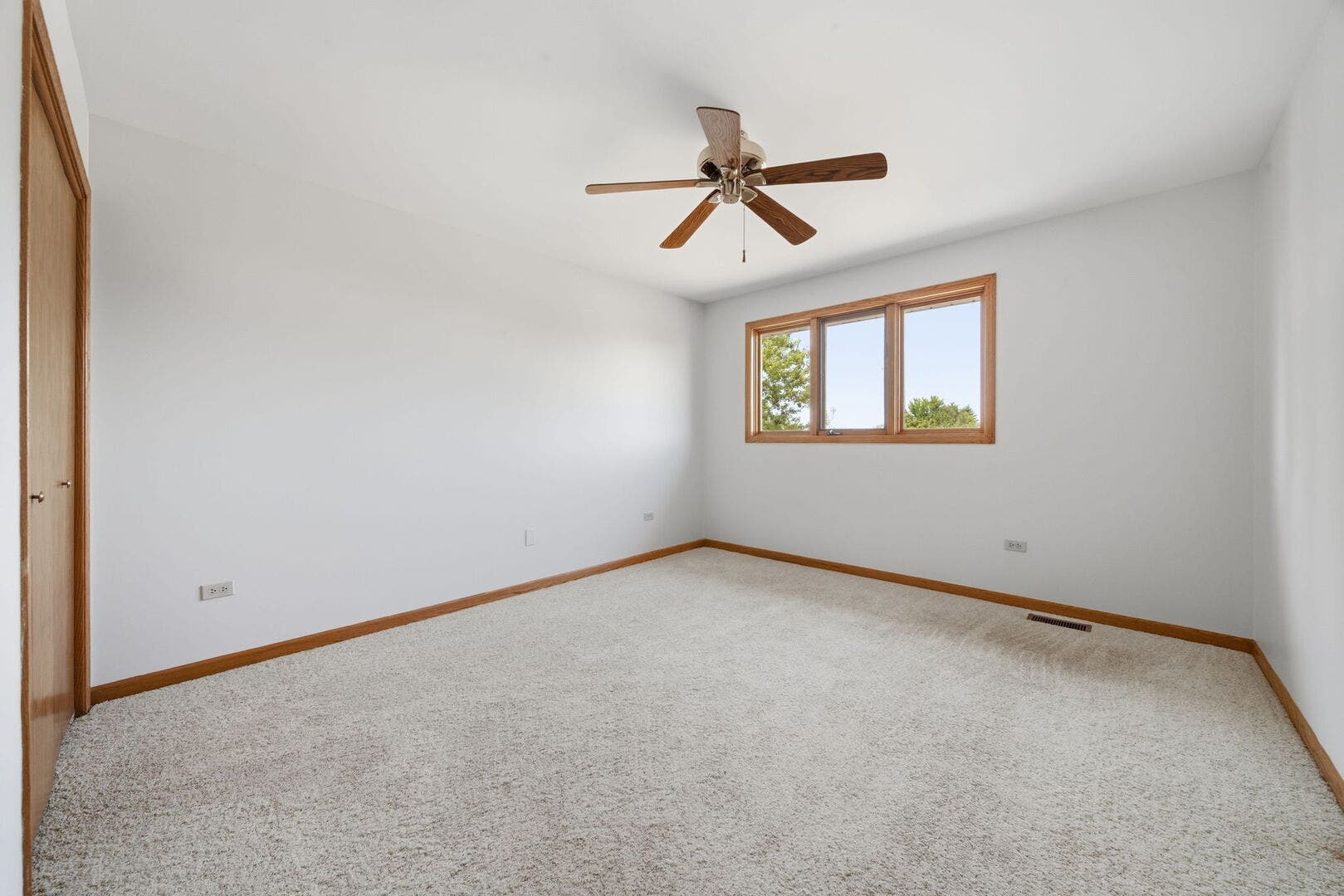 14519 S Pine Grove Drive, Homer Glen, IL 60491