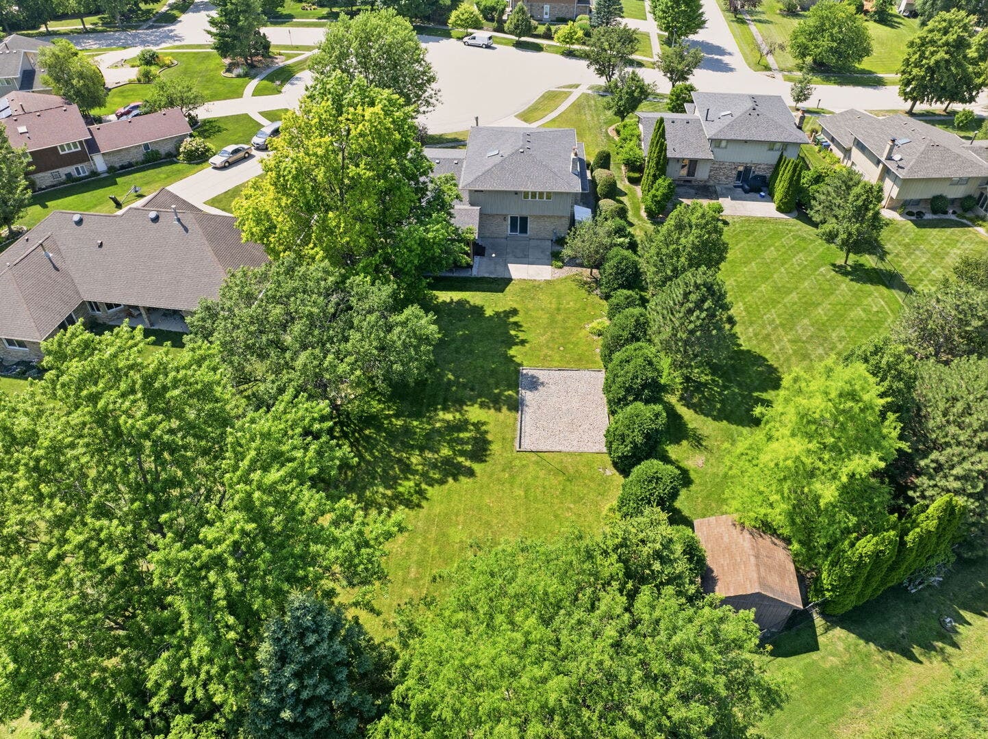 14519 S Pine Grove Drive, Homer Glen, IL 60491