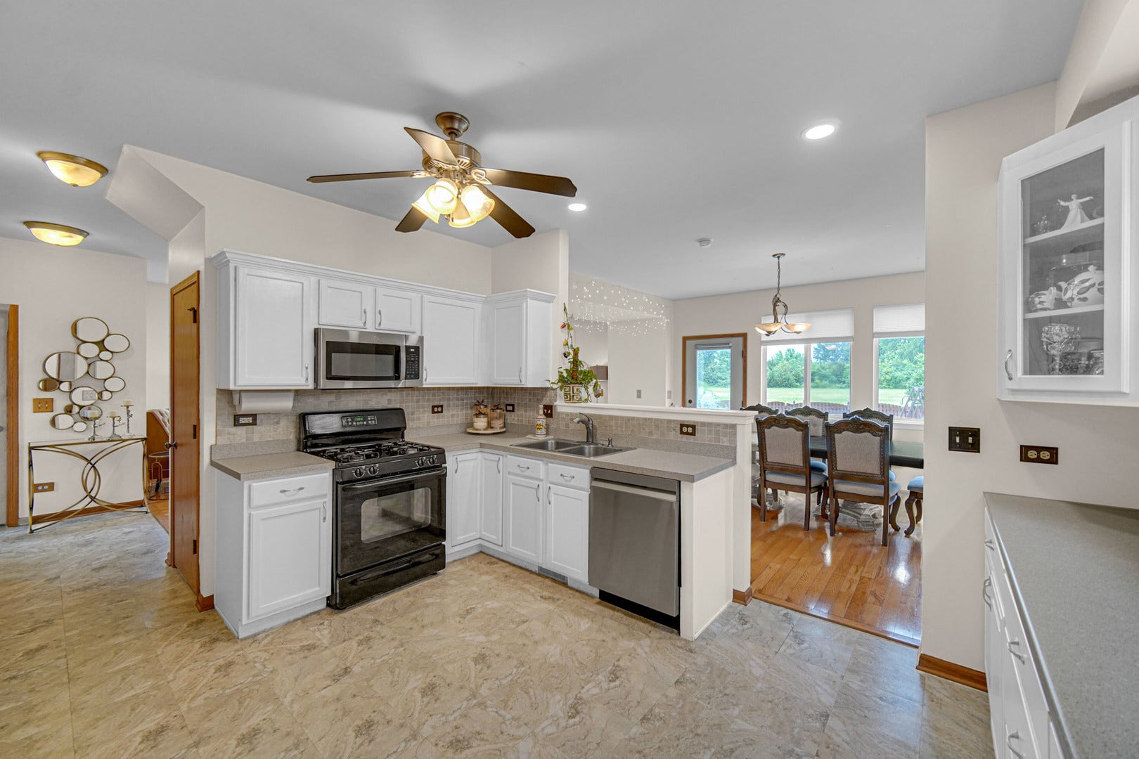 3702 Adesso Lane, Joliet, IL 60435 3702 Adesso Lane, Joliet, IL 60435