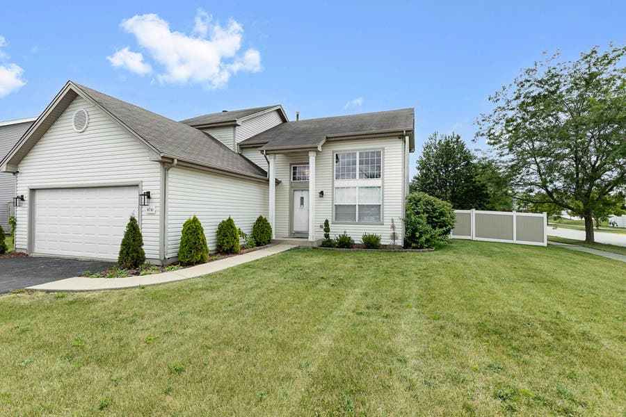 Property photo for 4741 W Lilac Avenue, Monee, IL