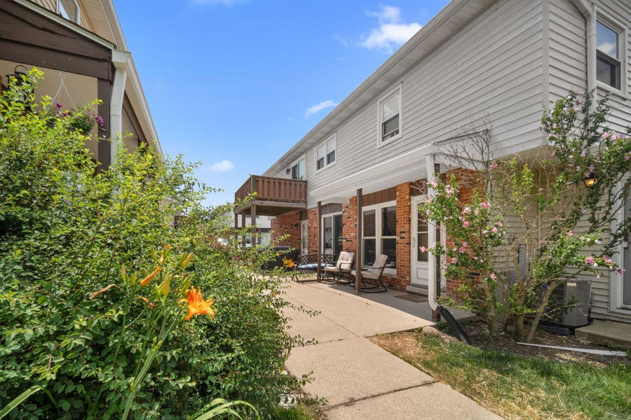 Property photo for 19504 115th Avenue, #C, Mokena, IL