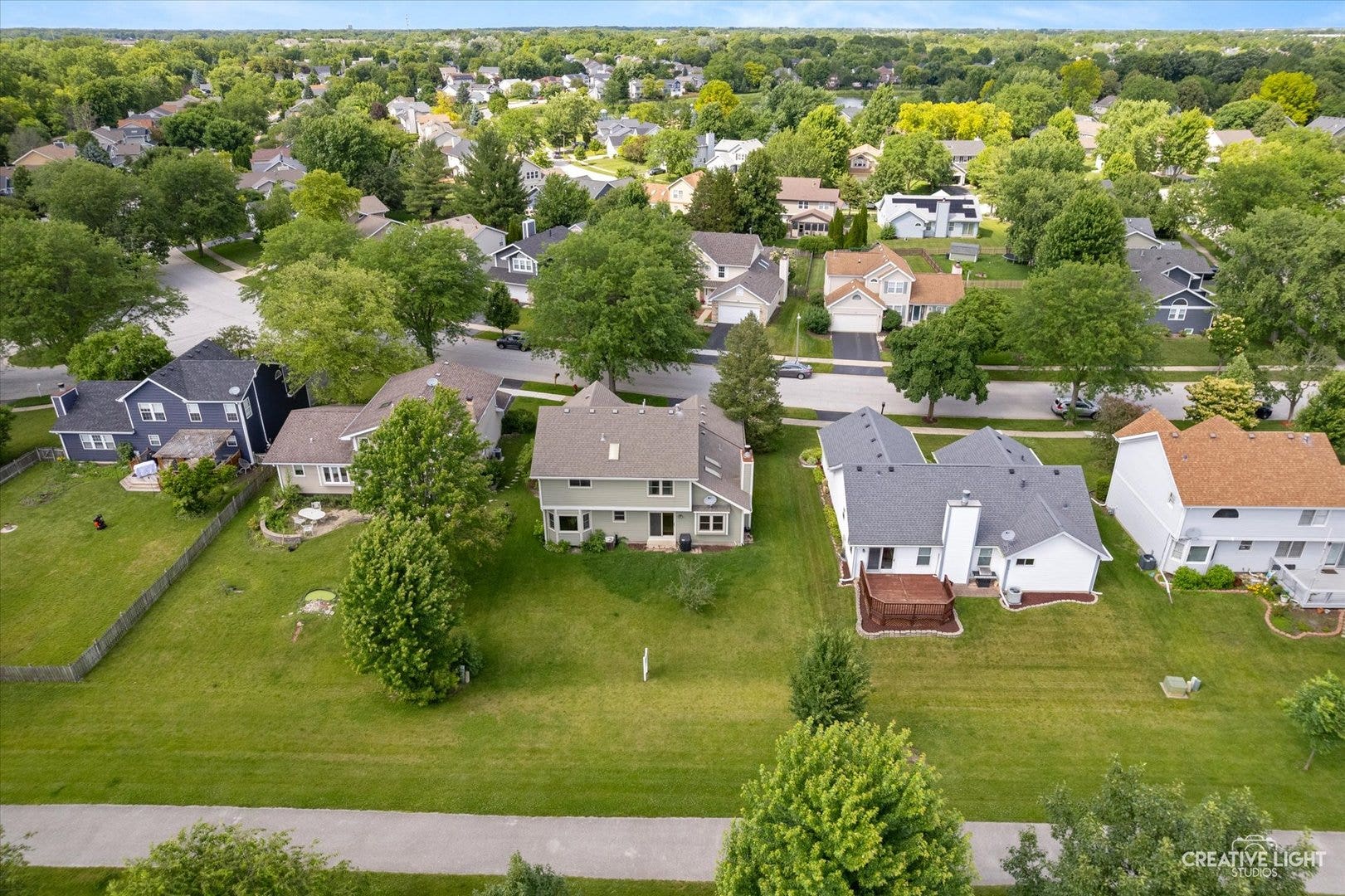 78 Forestview Lane, Aurora, IL 60502
