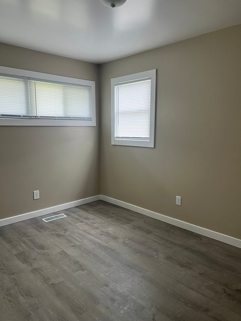 2016 Capri Avenue, Joliet, IL 60436 2016 Capri Avenue, Joliet, IL 60436