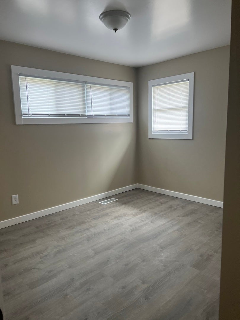 2016 Capri Avenue, Joliet, IL 60436 2016 Capri Avenue, Joliet, IL 60436