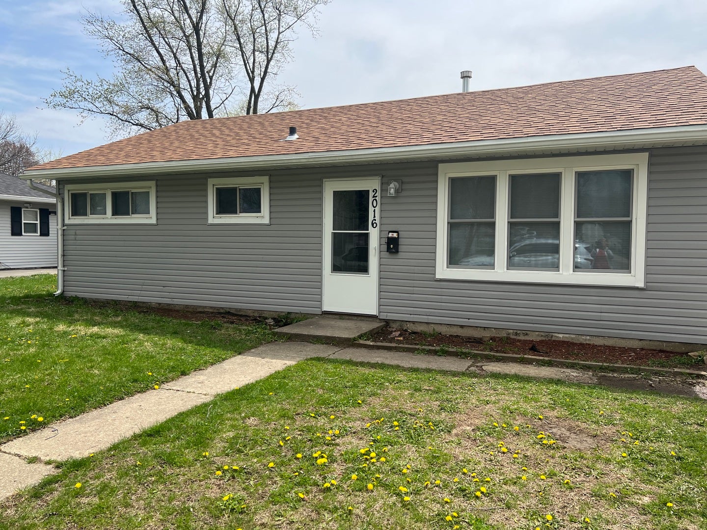 2016 Capri Avenue, Joliet, IL 60436 2016 Capri Avenue, Joliet, IL 60436