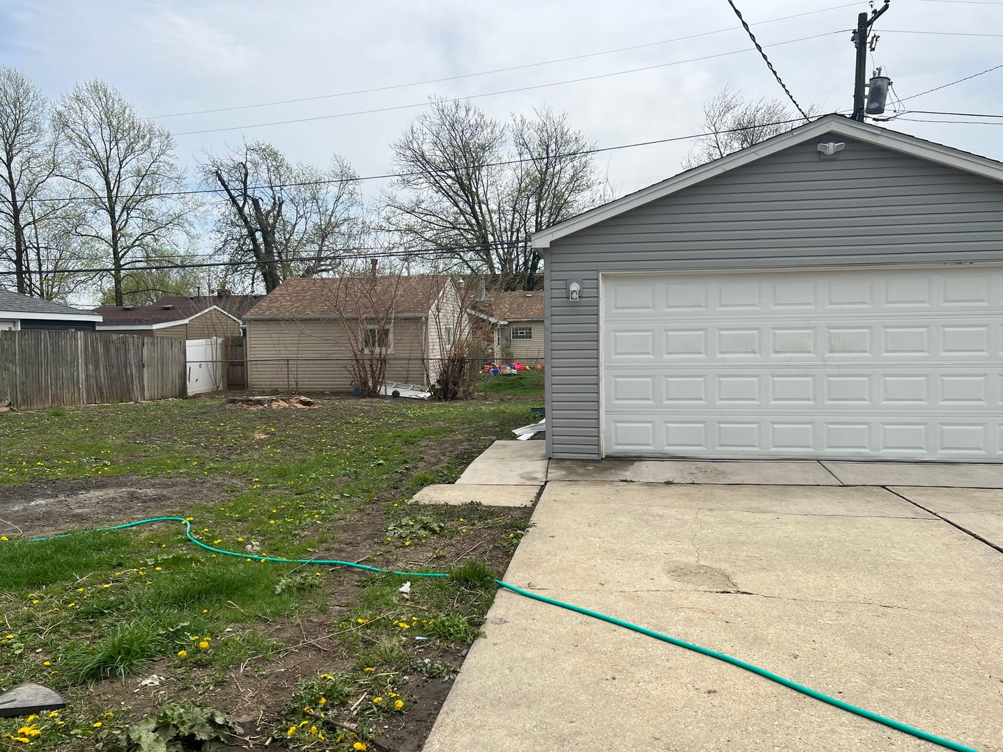 2016 Capri Avenue, Joliet, IL 60436 2016 Capri Avenue, Joliet, IL 60436