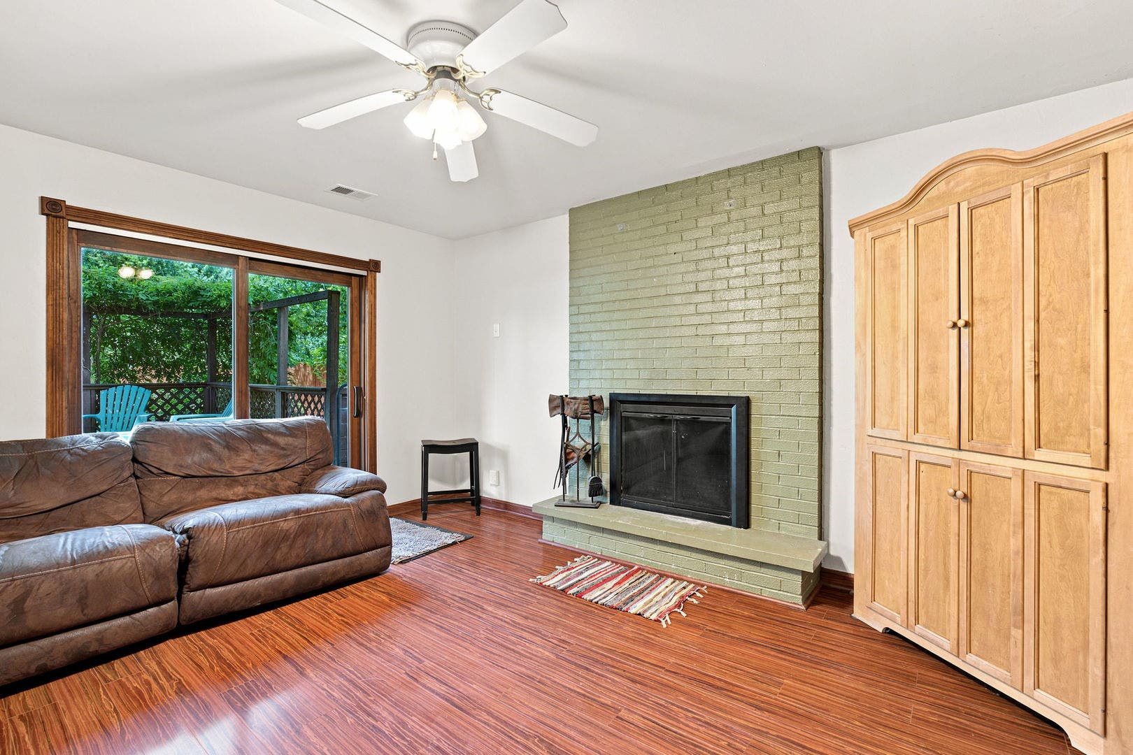 337 Huntington Way, Bolingbrook, IL 60440