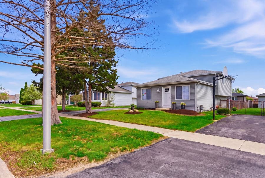 Property photo for 16801 90th Avenue, Orland Hills, IL