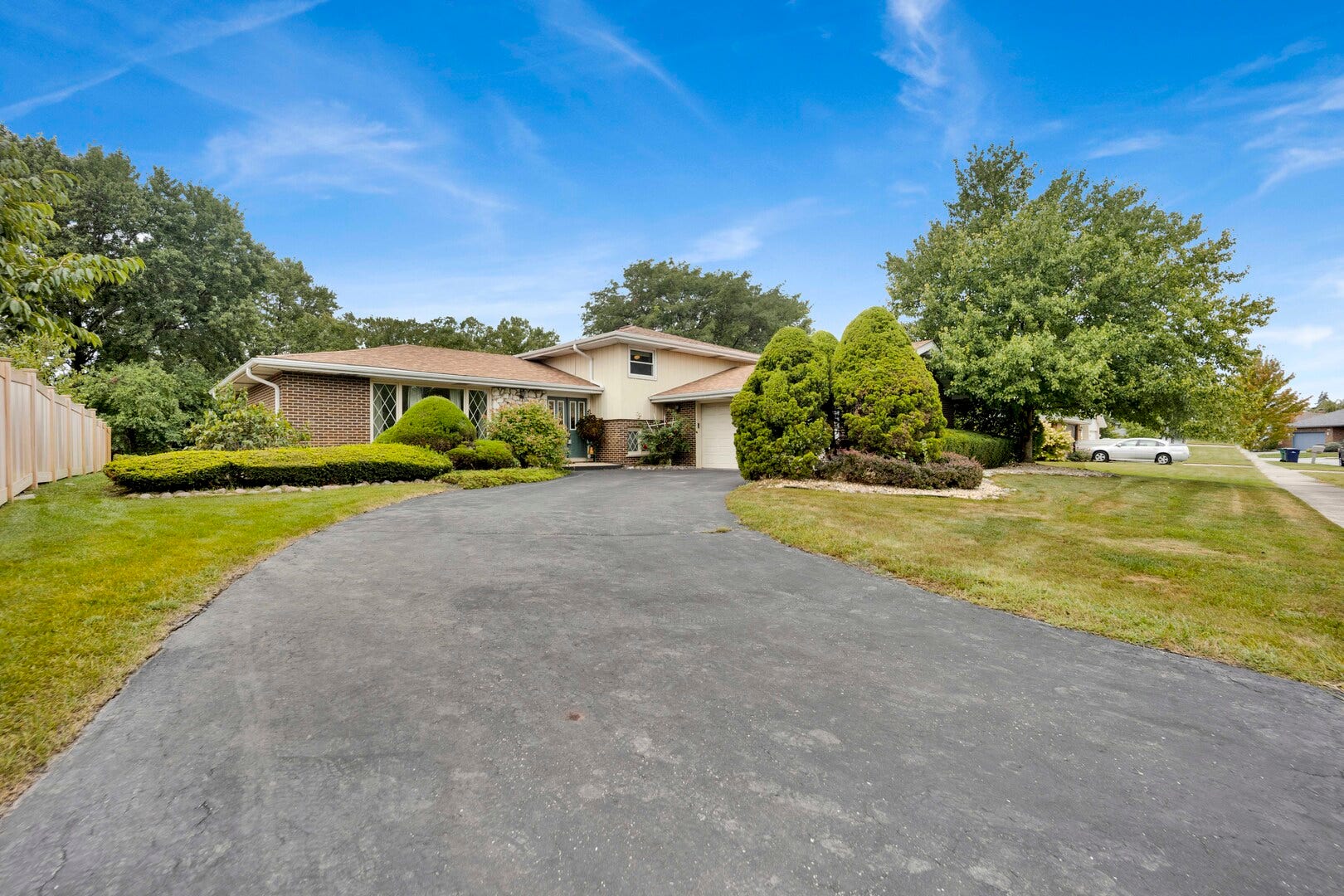 8823 Prestwick Lane, Orland Park, IL 60462