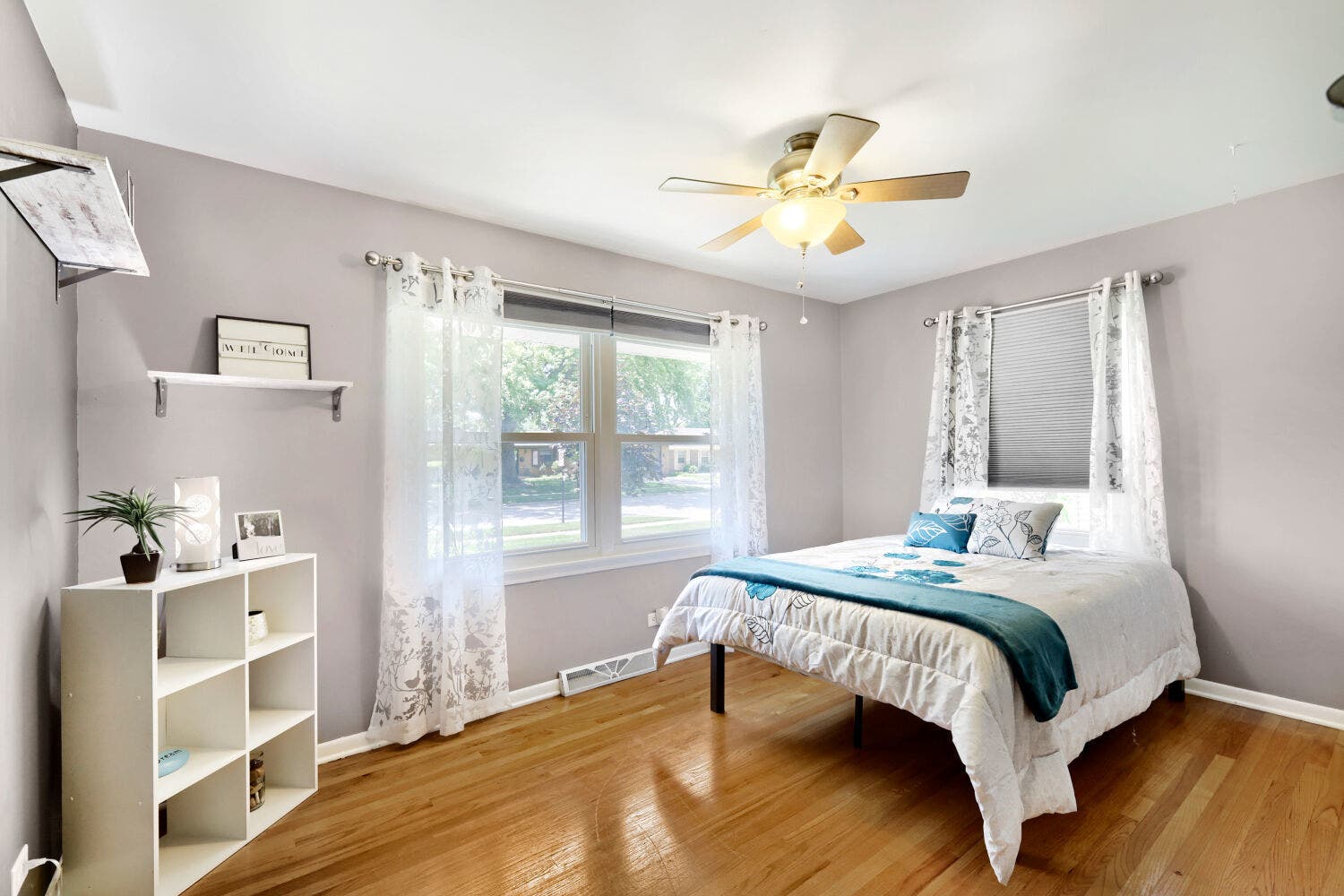 1434 Maple Lane, Elgin, IL 60123 1434 Maple Lane, Elgin, IL 60123