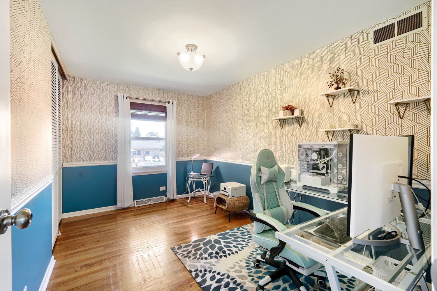 1434 Maple Lane, Elgin, IL 60123 1434 Maple Lane, Elgin, IL 60123