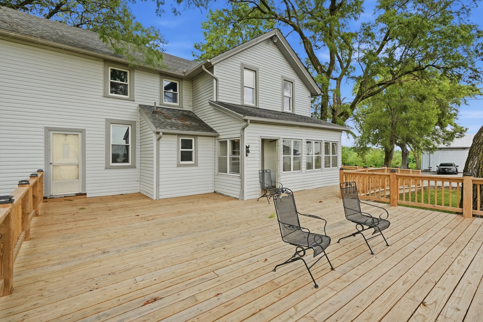 2737 E Indiana Avenue, Beecher, IL 60401 2737 E Indiana Avenue, Beecher, IL 60401