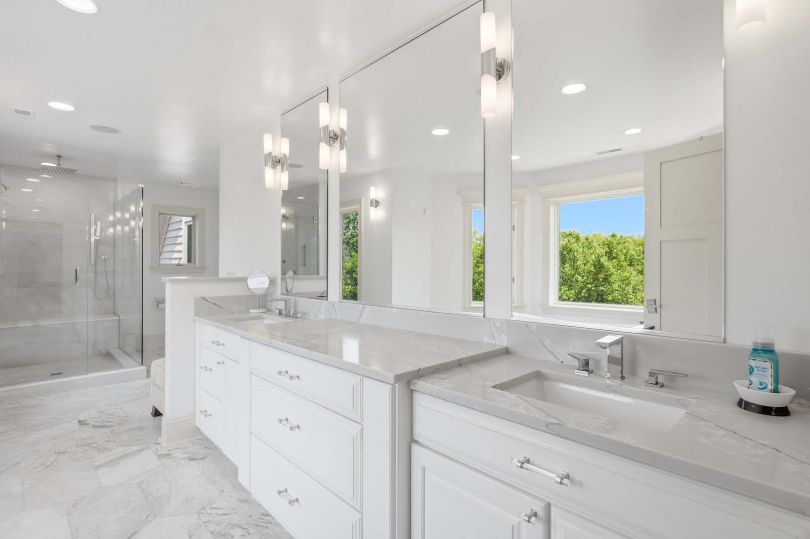 39542 Orchard Bluff Lane, Wadsworth, IL 60083 39542 Orchard Bluff Lane, Wadsworth, IL 60083