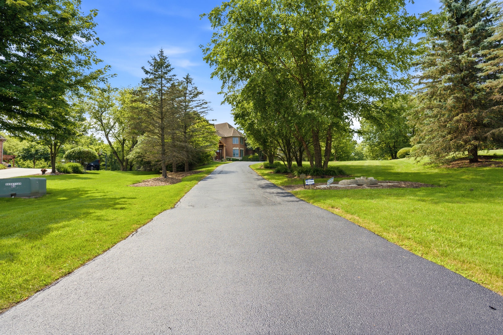 39542 Orchard Bluff Lane, Wadsworth, IL 60083 39542 Orchard Bluff Lane, Wadsworth, IL 60083