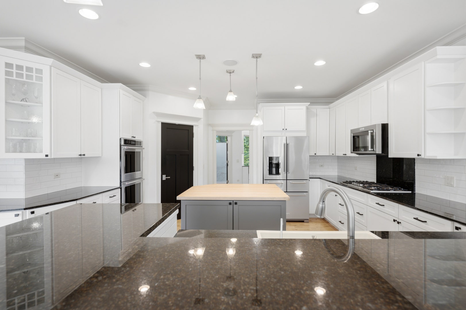 39542 Orchard Bluff Lane, Wadsworth, IL 60083 39542 Orchard Bluff Lane, Wadsworth, IL 60083