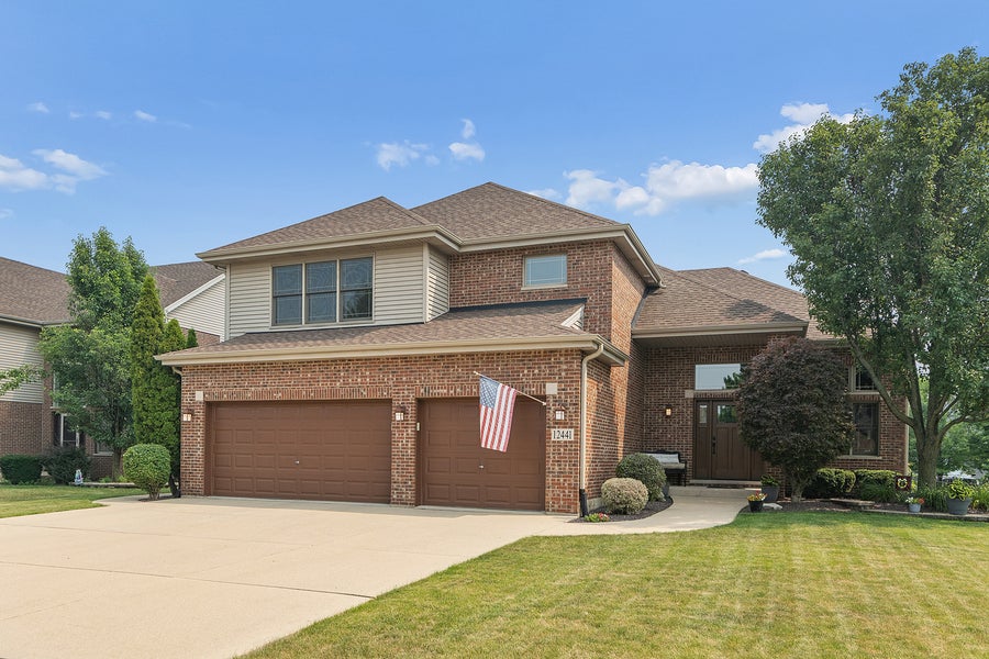 Property photo for 12441 Walden Road, Homer Glen, IL