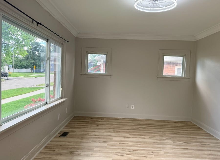 Property photo for 618 E 12th Street, Lockport, IL