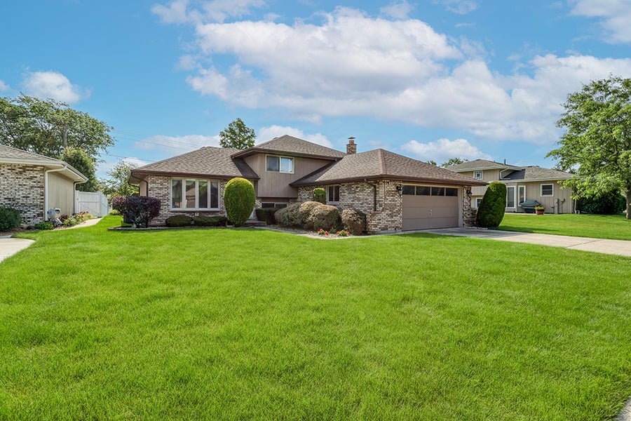 Property photo for 14843 Anne Court, Oak Forest, IL