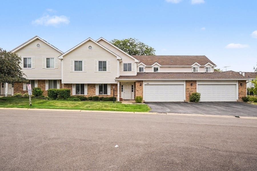Property photo for 395 Springlake Lane, #A, Aurora, IL