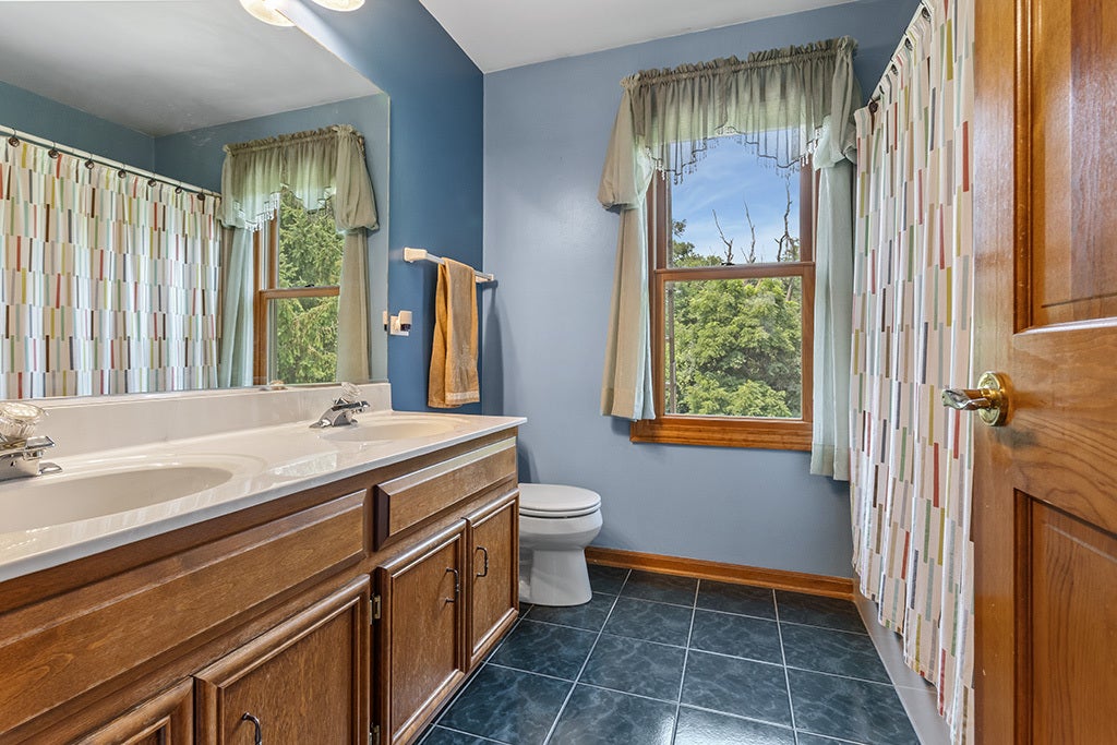 505 BOARDMAN Circle, Bolingbrook, IL 60440 505 BOARDMAN Circle, Bolingbrook, IL 60440