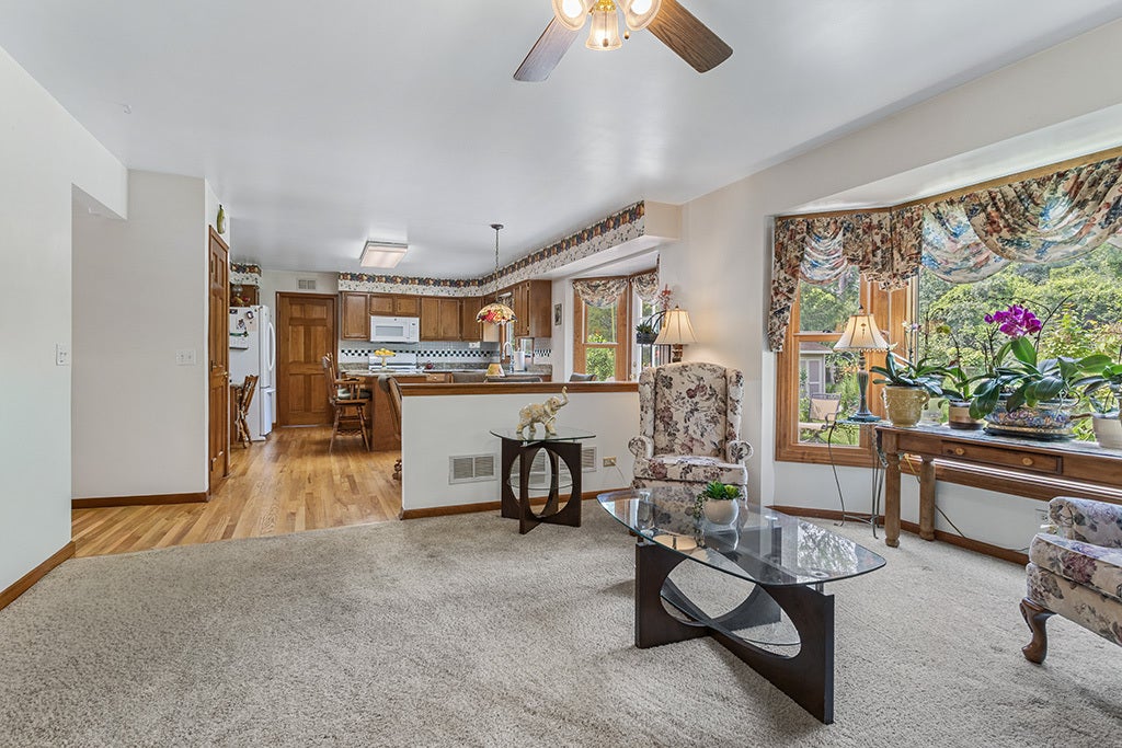 505 BOARDMAN Circle, Bolingbrook, IL 60440 505 BOARDMAN Circle, Bolingbrook, IL 60440