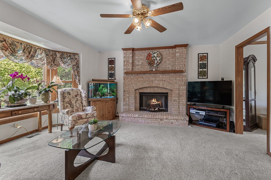 505 BOARDMAN Circle, Bolingbrook, IL 60440 505 BOARDMAN Circle, Bolingbrook, IL 60440