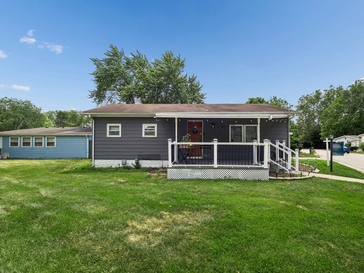209 Melbrooke Road, Elgin, IL 60123 209 Melbrooke Road, Elgin, IL 60123