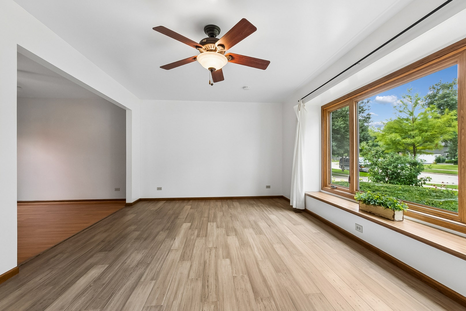 7217 Lyman Avenue, Downers Grove, IL 60516