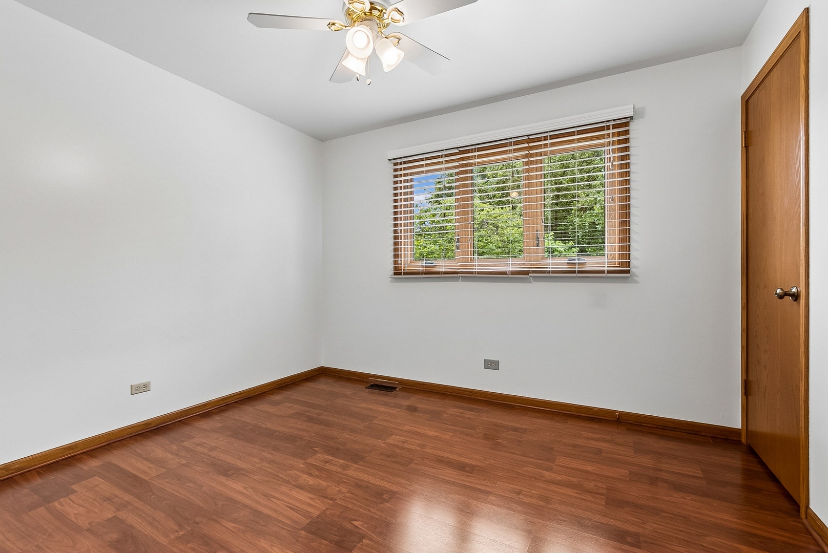 7217 Lyman Avenue, Downers Grove, IL 60516