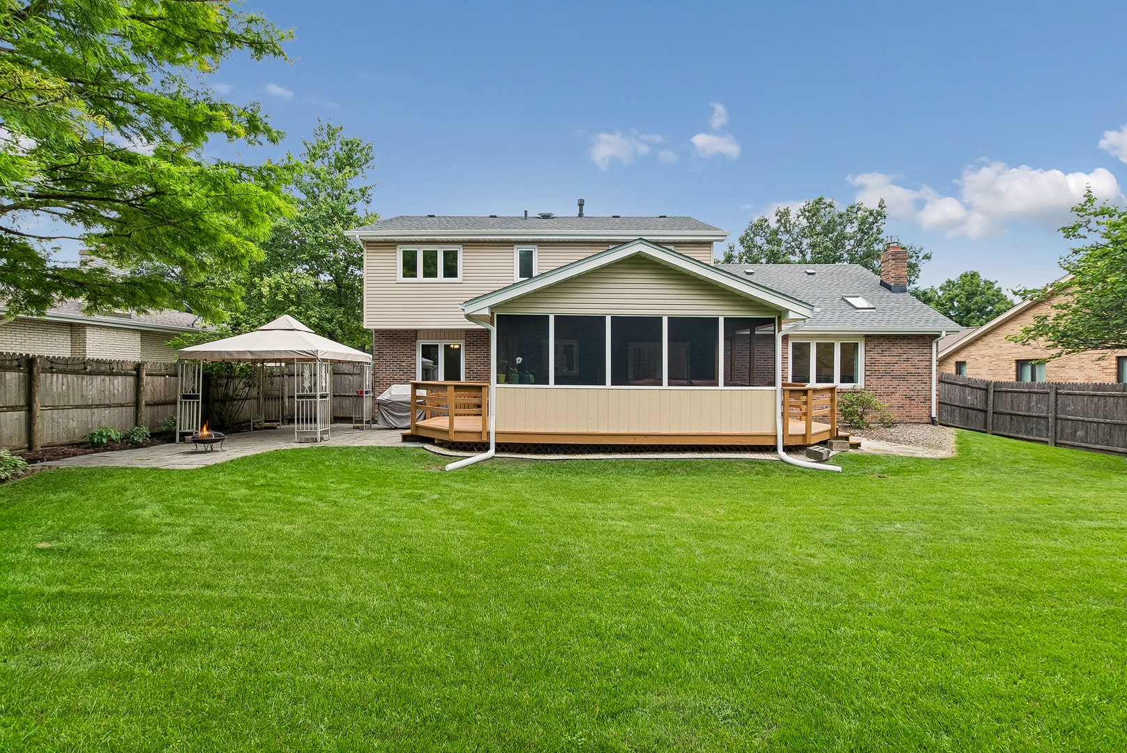 7217 Lyman Avenue, Downers Grove, IL 60516