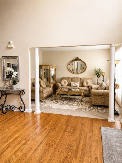 11 Harrington Court, Hawthorn Woods, IL 60047 11 Harrington Court, Hawthorn Woods, IL 60047