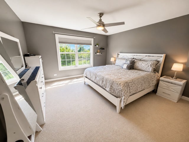 11 Harrington Court, Hawthorn Woods, IL 60047 11 Harrington Court, Hawthorn Woods, IL 60047