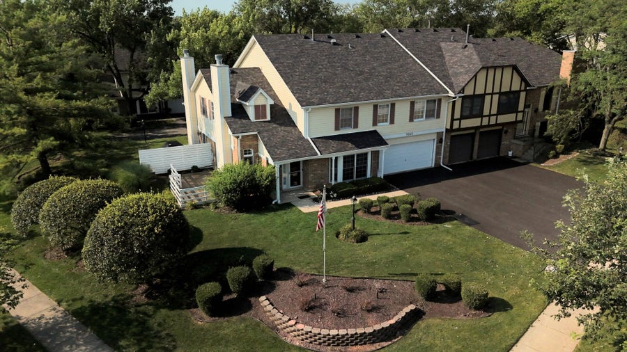 Property photo for 9841 Cambridge Drive, Mokena, IL