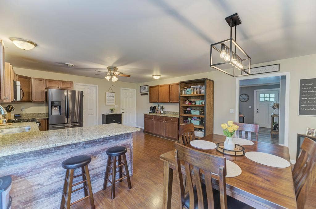 250 Kern Street, Braidwood, IL 60408