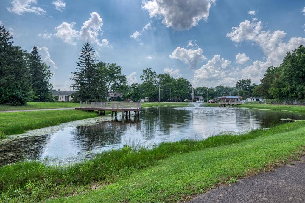 250 Kern Street, Braidwood, IL 60408
