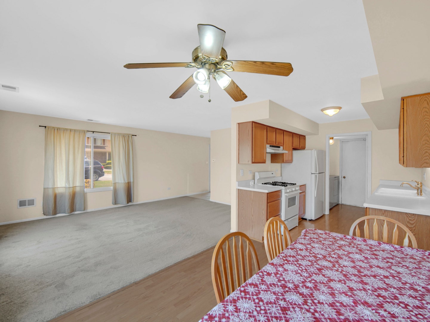 9304 W 141st Place, Orland Park, IL 60462 9304 W 141st Place, Orland Park, IL 60462