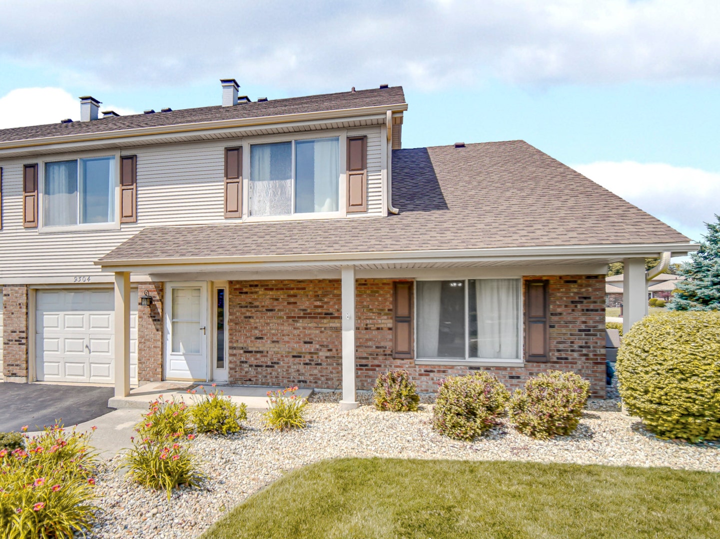 9304 W 141st Place, Orland Park, IL 60462 9304 W 141st Place, Orland Park, IL 60462